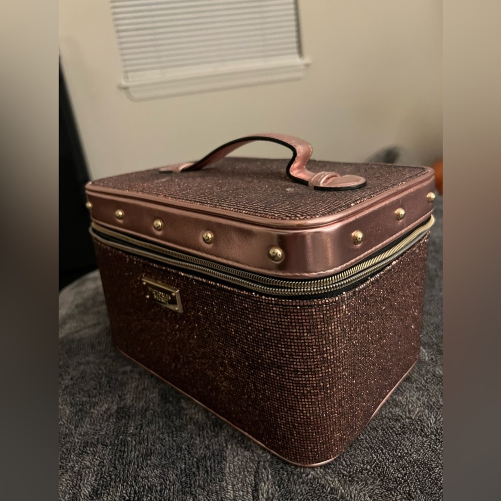 Make Up Case